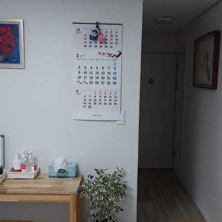 J&J Guesthouse Jeonju Esterno foto